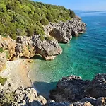 וילה Aquaterra Luxurious Seafront Kefalonia Skala