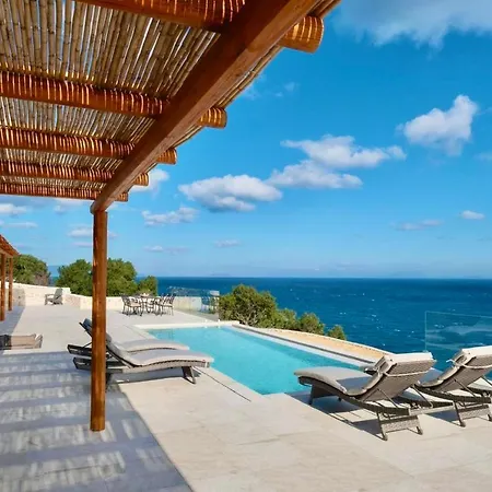 Aquaterra Luxurious Seafront Kefalonia Skala Villa *