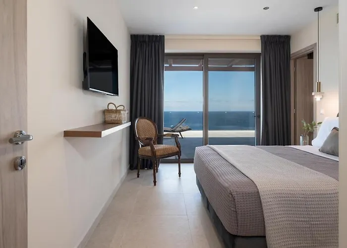 Aquaterra Luxurious Seafront Kefalonia Skala Villa