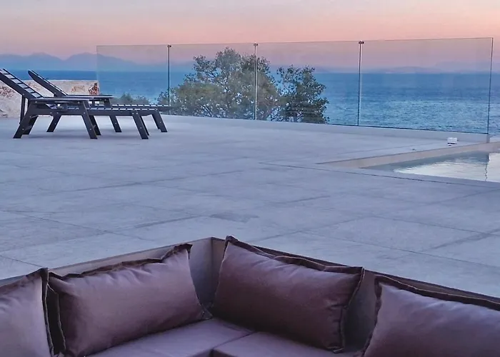 Villa Aquaterra Luxurious Seafront Kefalonia Skala