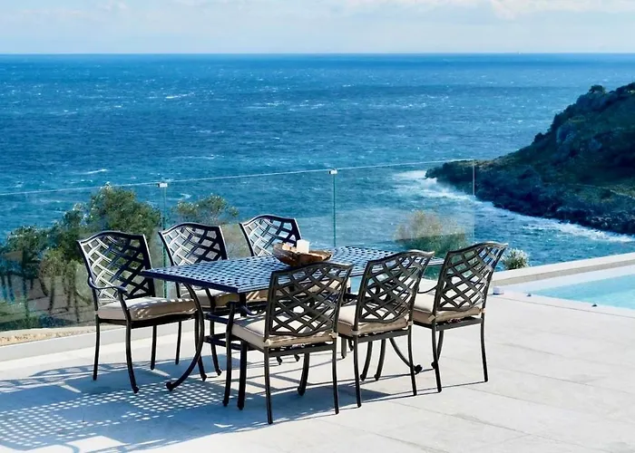 Aquaterra Luxurious Seafront Kefalonia Skala