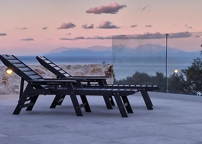 Villa Aquaterra Luxurious Seafront Kefalonia Skala Anninata